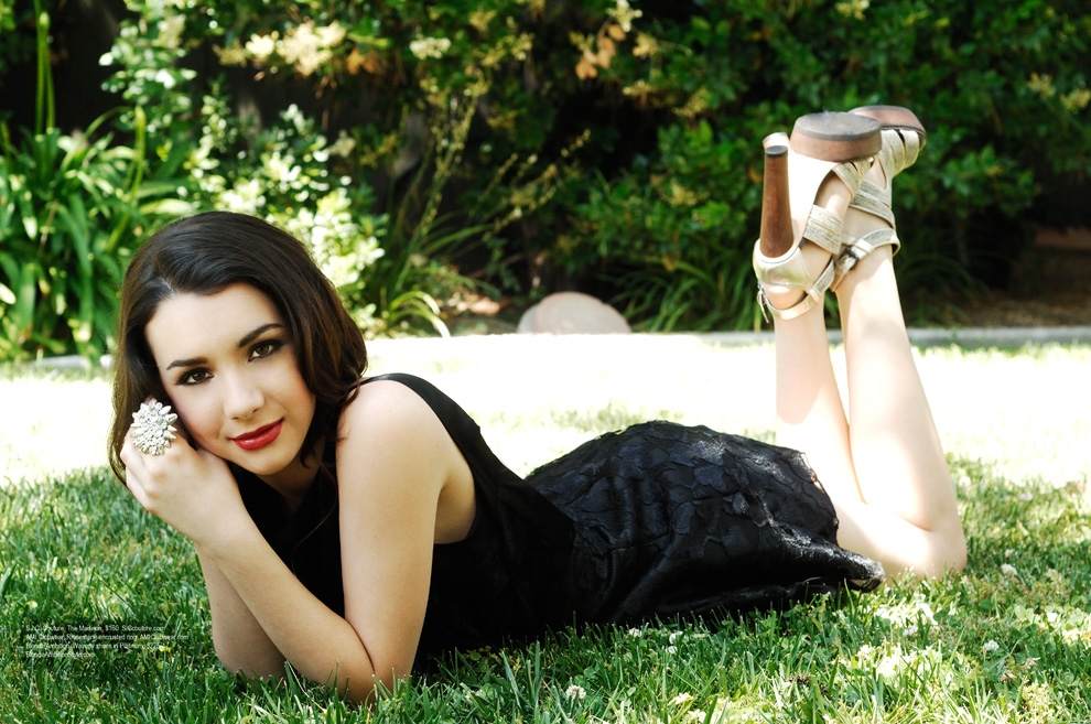 Hannah Marks Hannah Marks