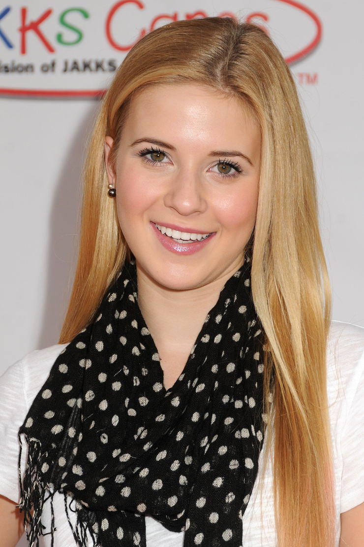 Caroline Sunshine Caroline Sunshine