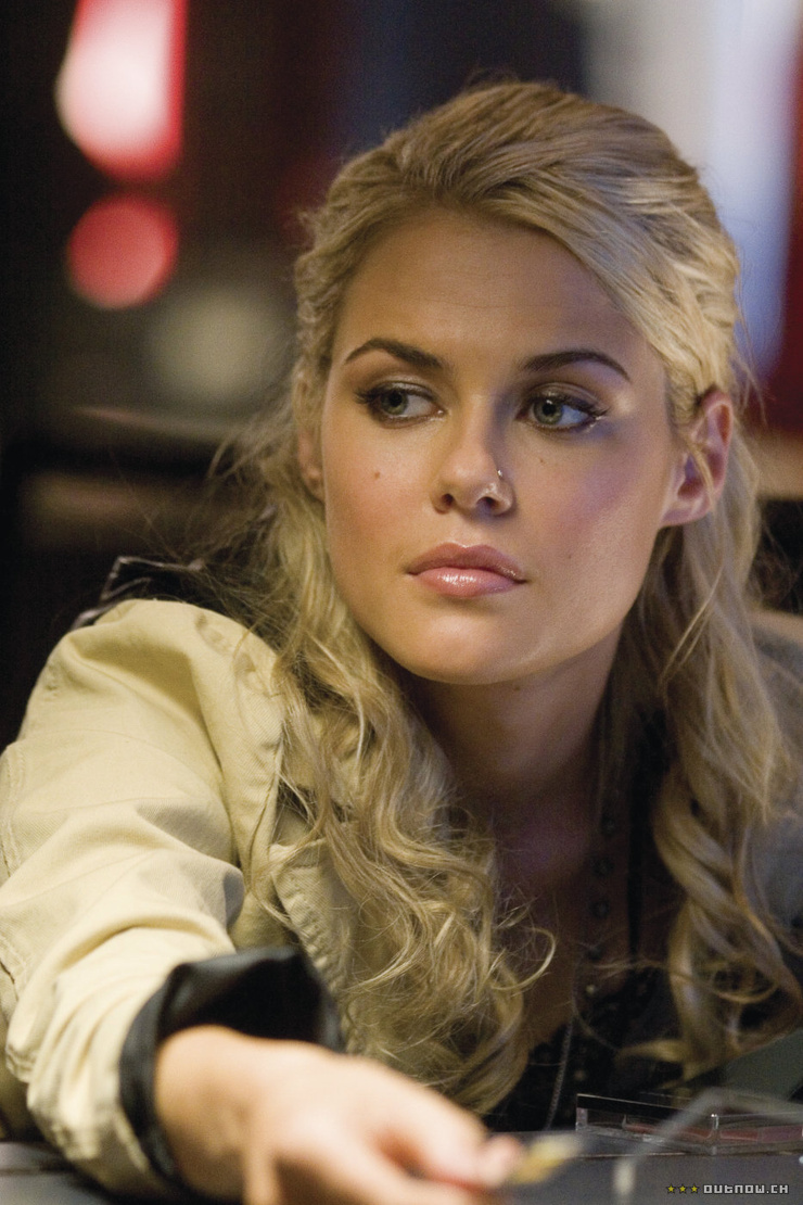 Rachael Taylor Rachael Taylor