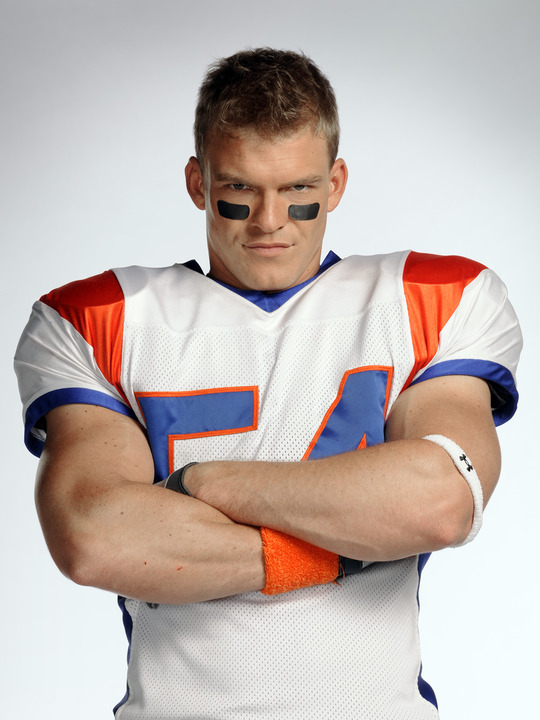 Alan Ritchson Alan Ritchson