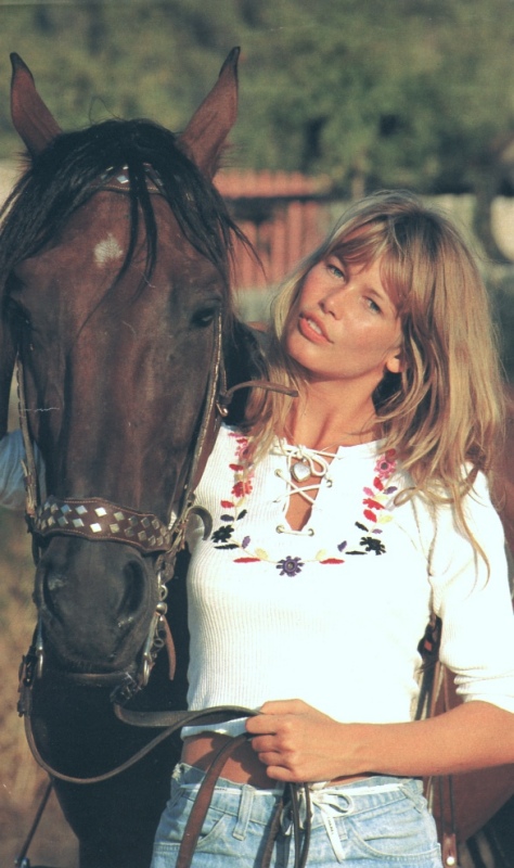 Claudia Schiffer Claudia Schiffer