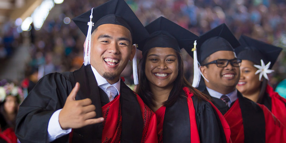 Hilo Grads