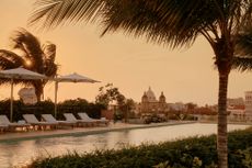 review of four seasons hotels and residences cartagena