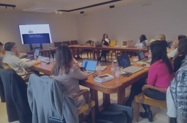 NODDO impulsa su estrategia de comunicación para 2025 en un encuentro presencial con responsables y directores de los 9 centros tecnológicos de Castilla y León, destacando la colaboración, la formación de alto nivel y el intercambio de talento.
