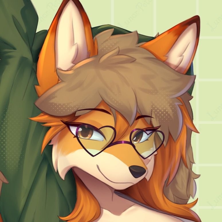 lucilesmoon's avatar