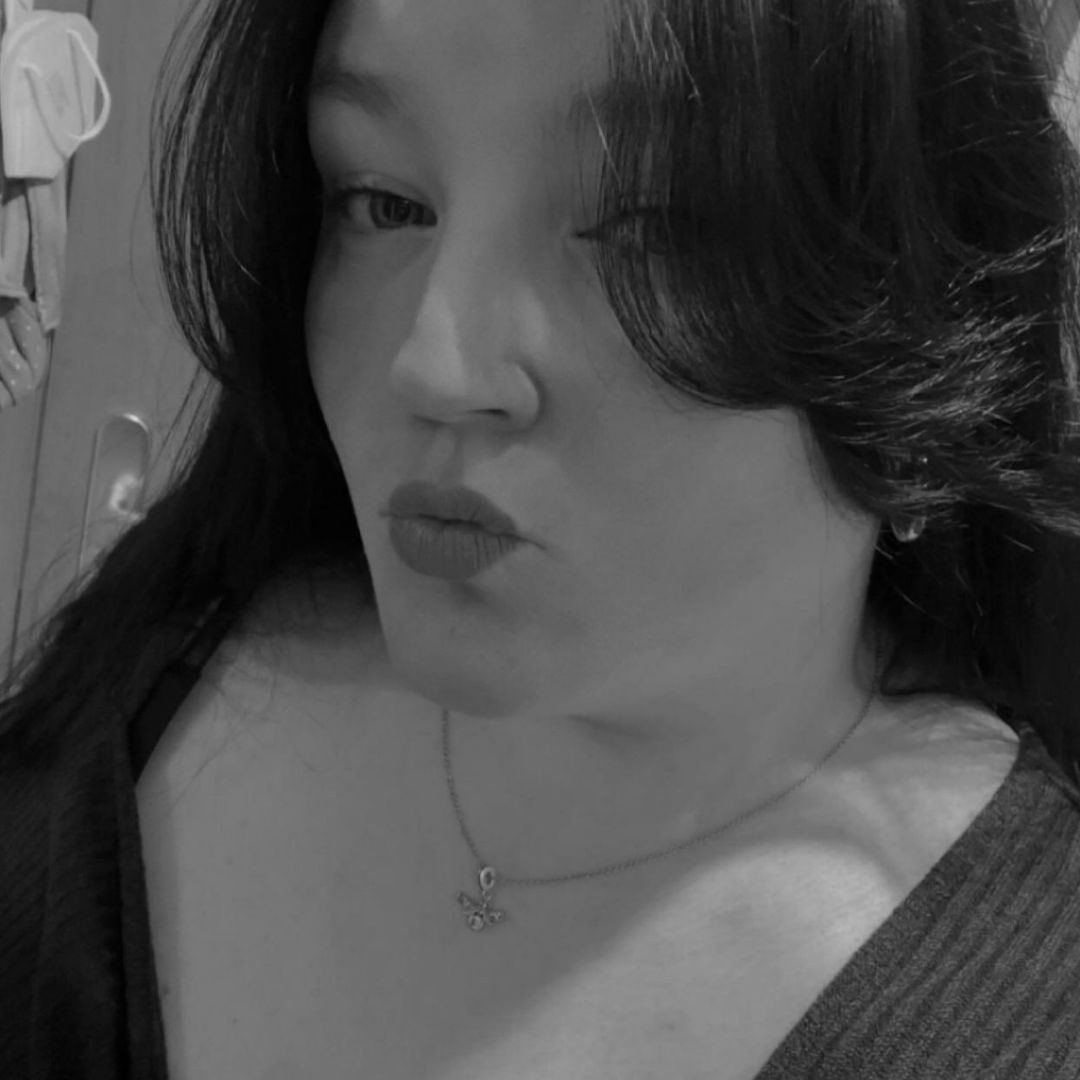 Cozywithbella's avatar