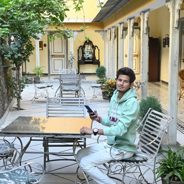 tarunbartwal's avatar