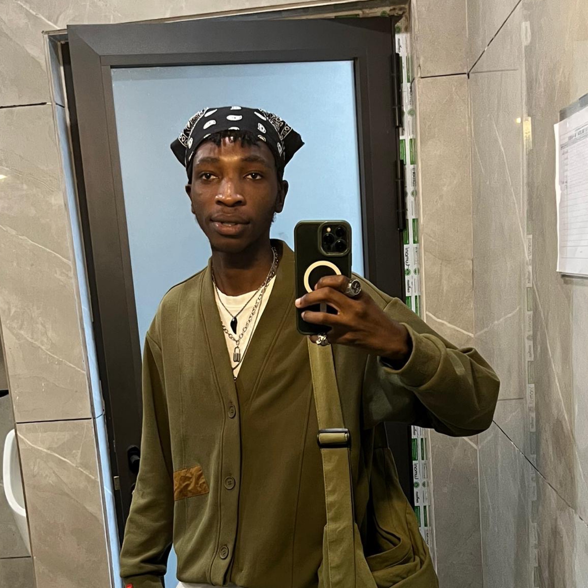 limbani_chagwa's avatar