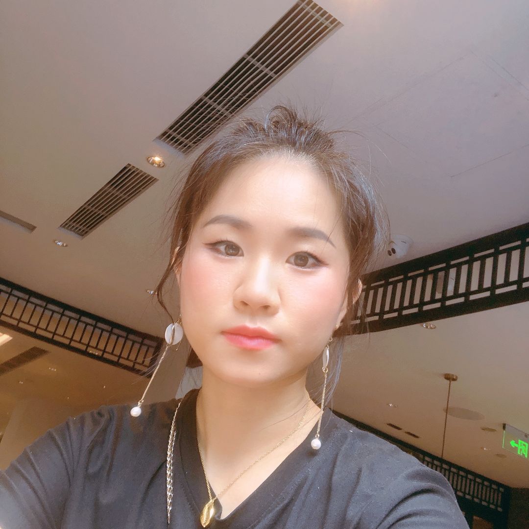 qixuclothing's avatar