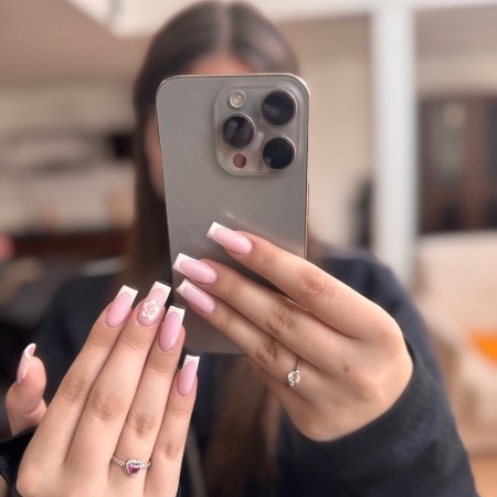 Nailsaddict.95's avatar