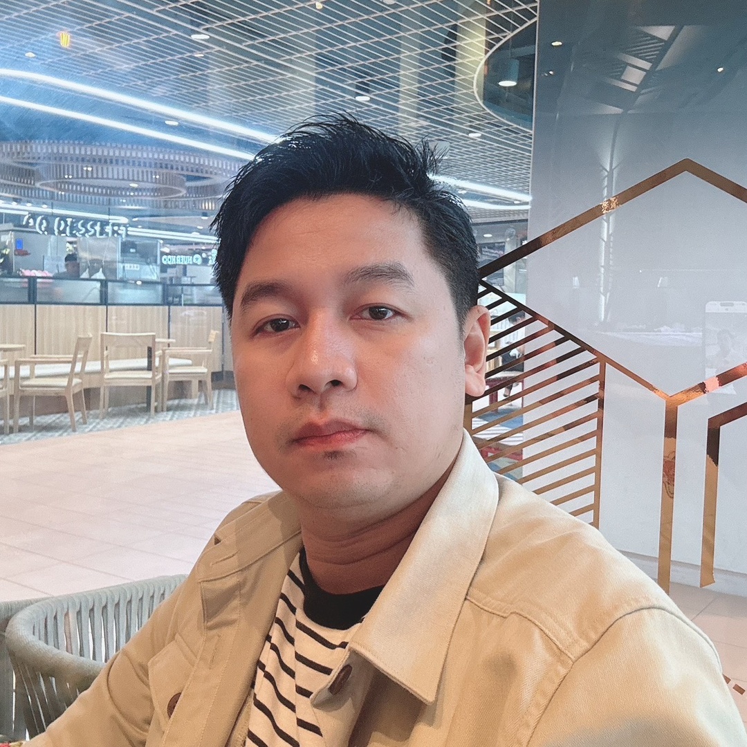 samchakkapong's avatar