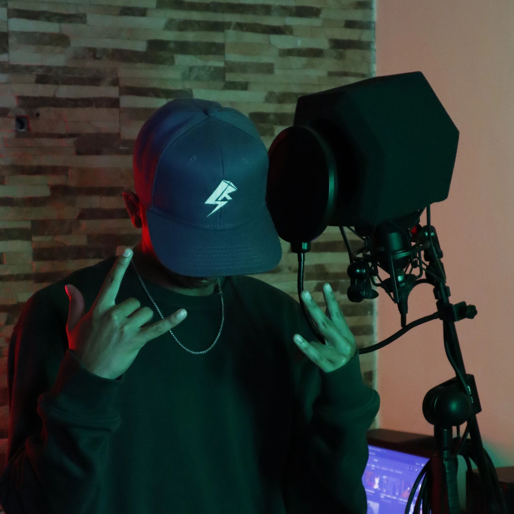 rayohoficial's avatar