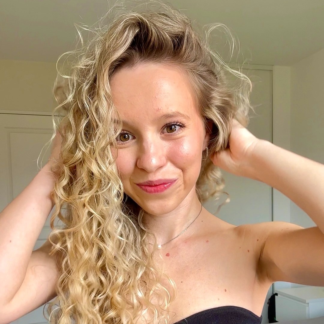 juliecicara's avatar