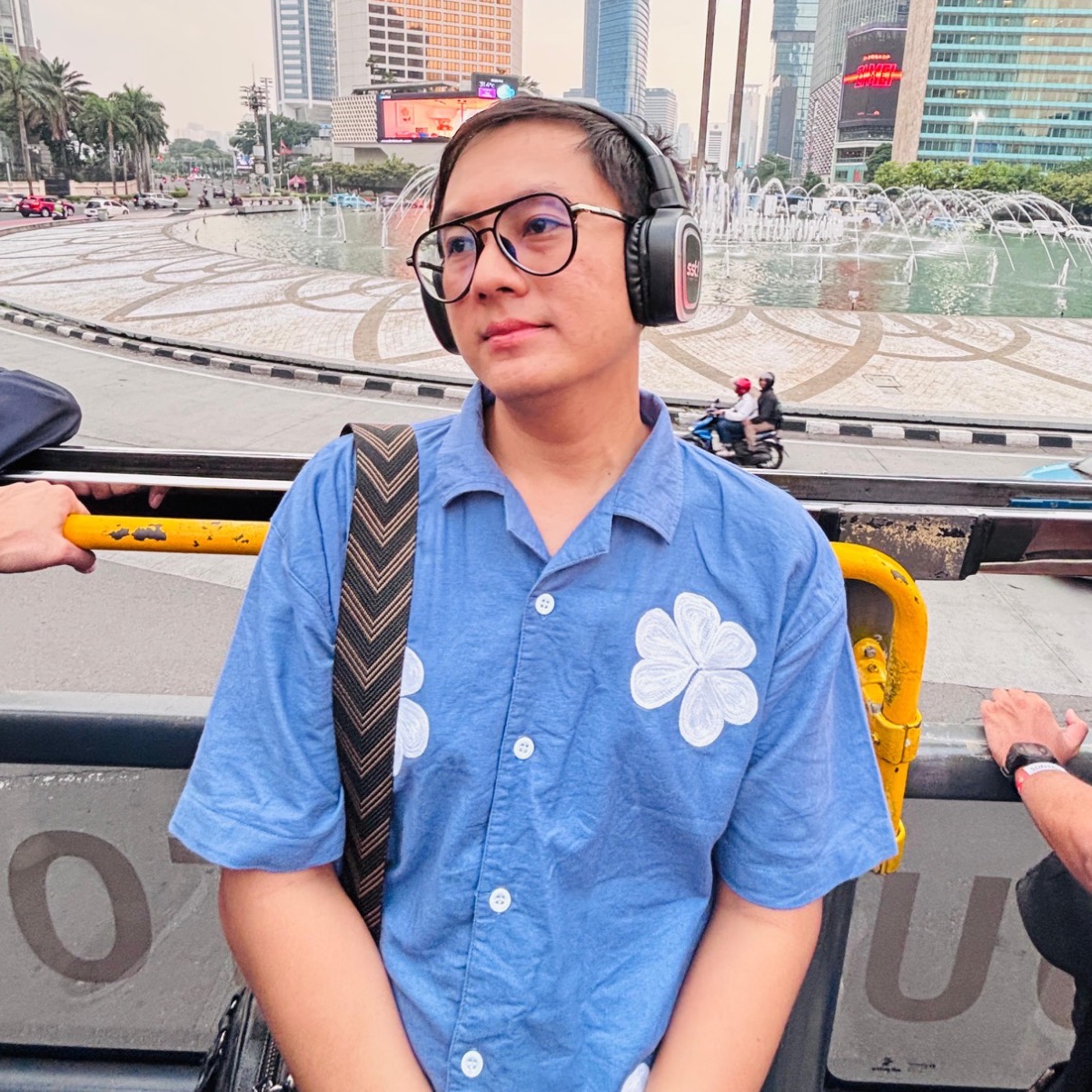 akashogi's avatar