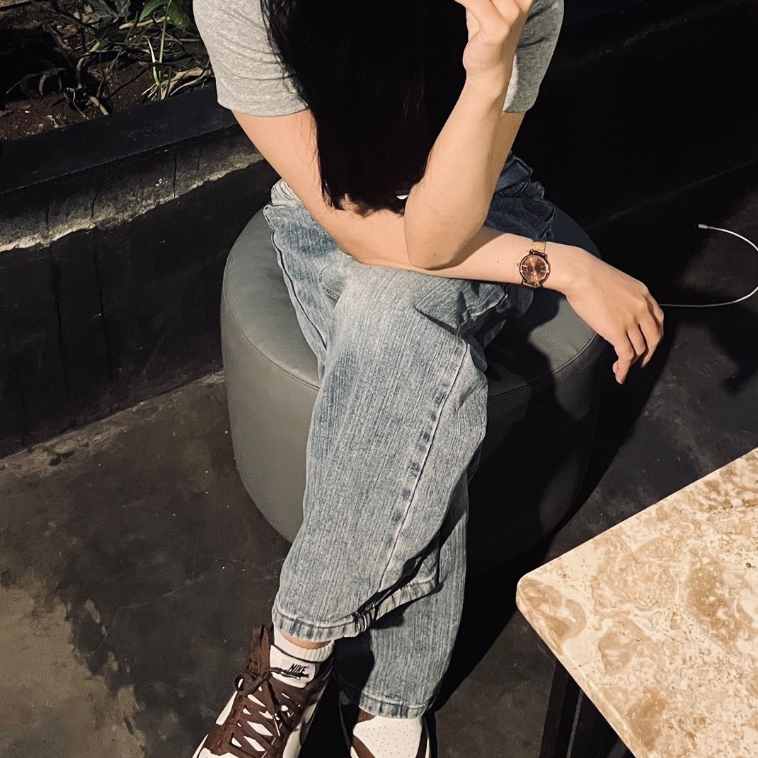 nialolaayulestari's avatar