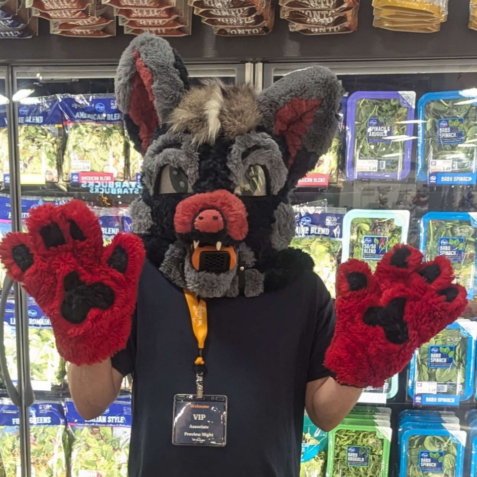 chrisr34444's avatar