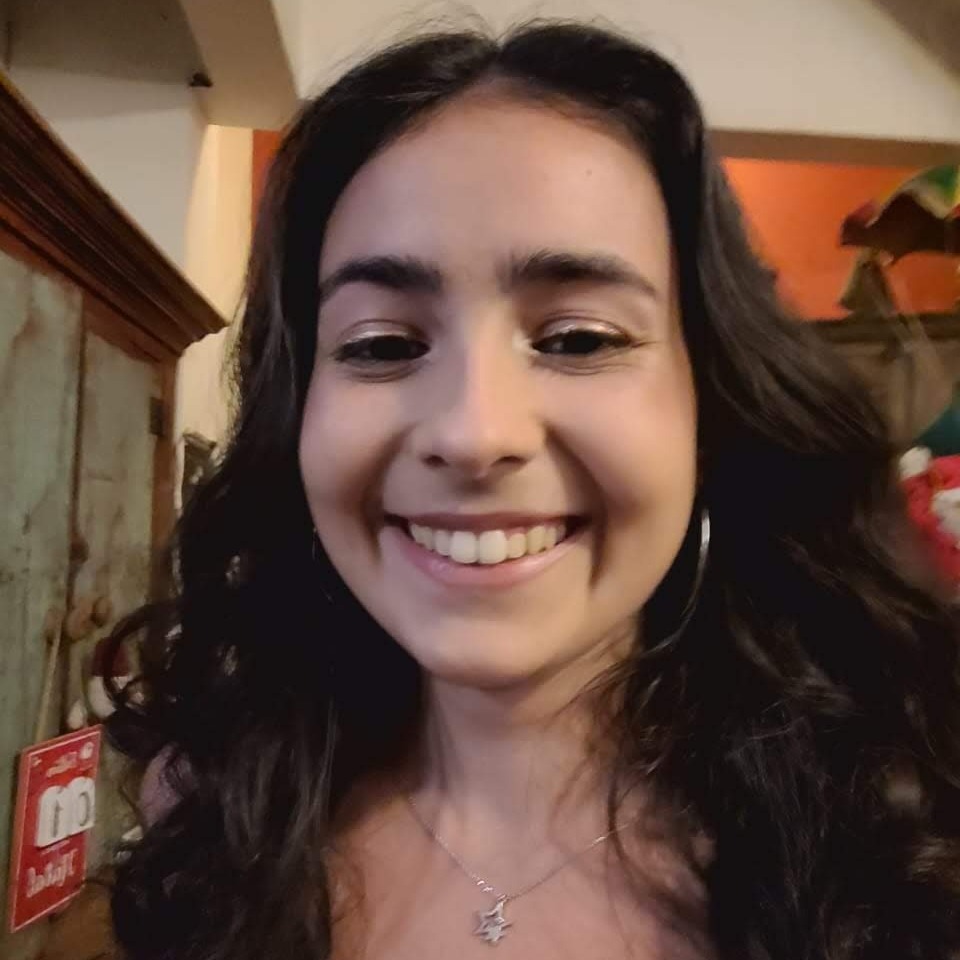 Tainaajunqueira's avatar