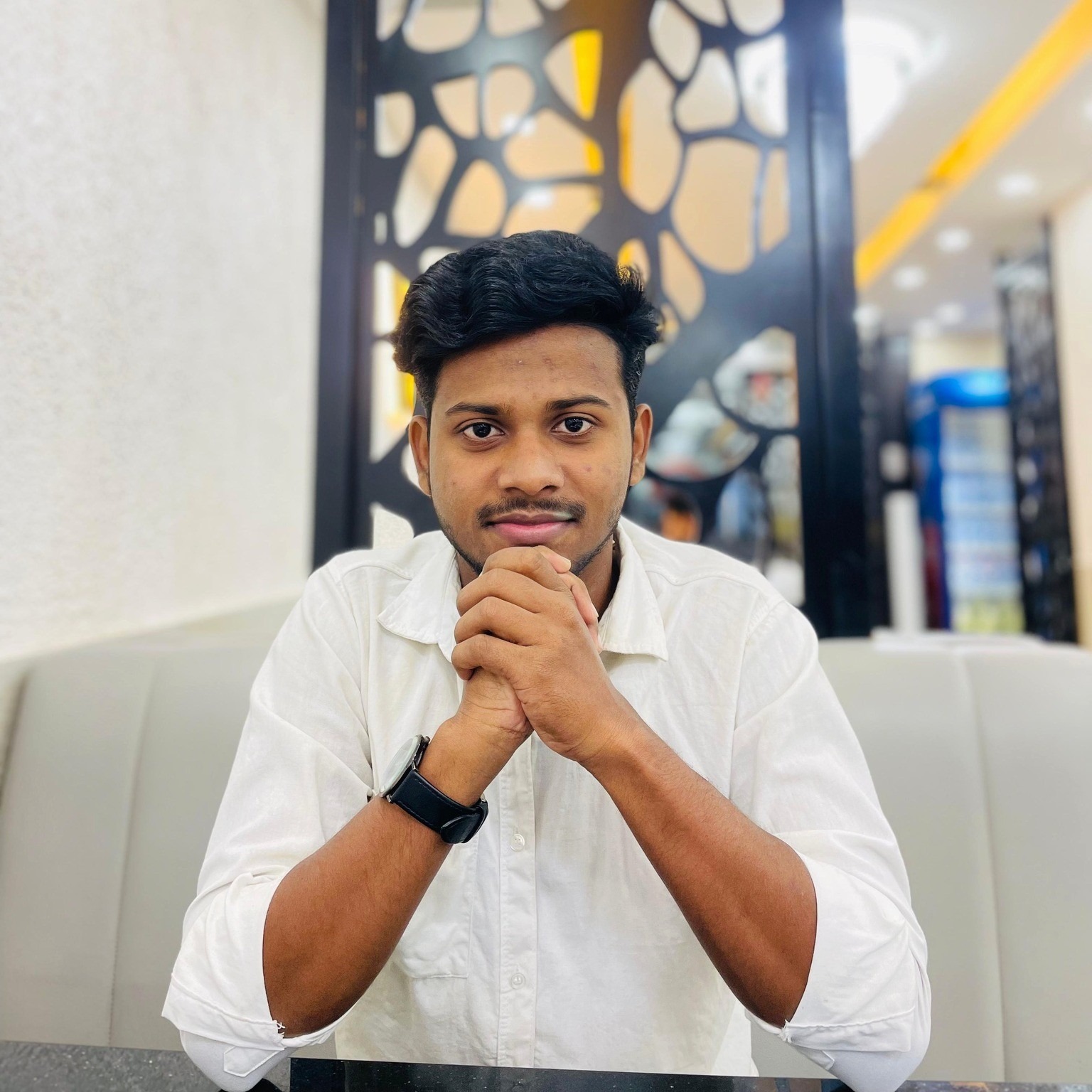 Miraj247's avatar