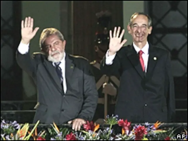 Lula declarou solidariedade ao presidente Colom.