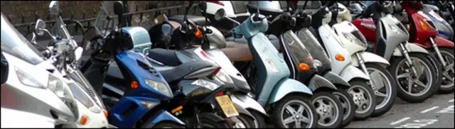 Motos